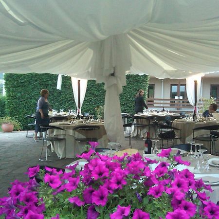 Sotto Il Cielo Hotel Pignola Exterior photo